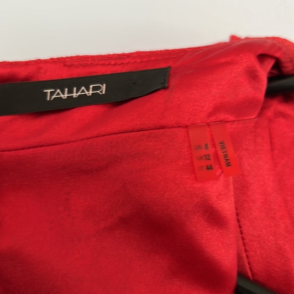 Tahari red fitted dress - Picture 3 of 4
